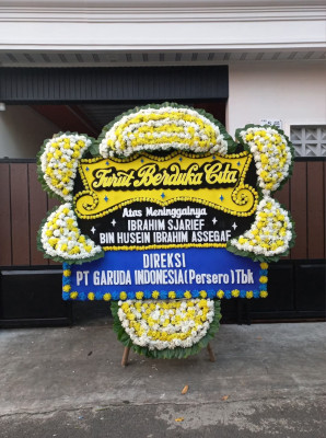 Papan Bunga Duka di Palu Timur
